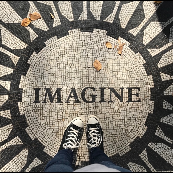 Meet your Posher, Gillian - Picture 1 of 1